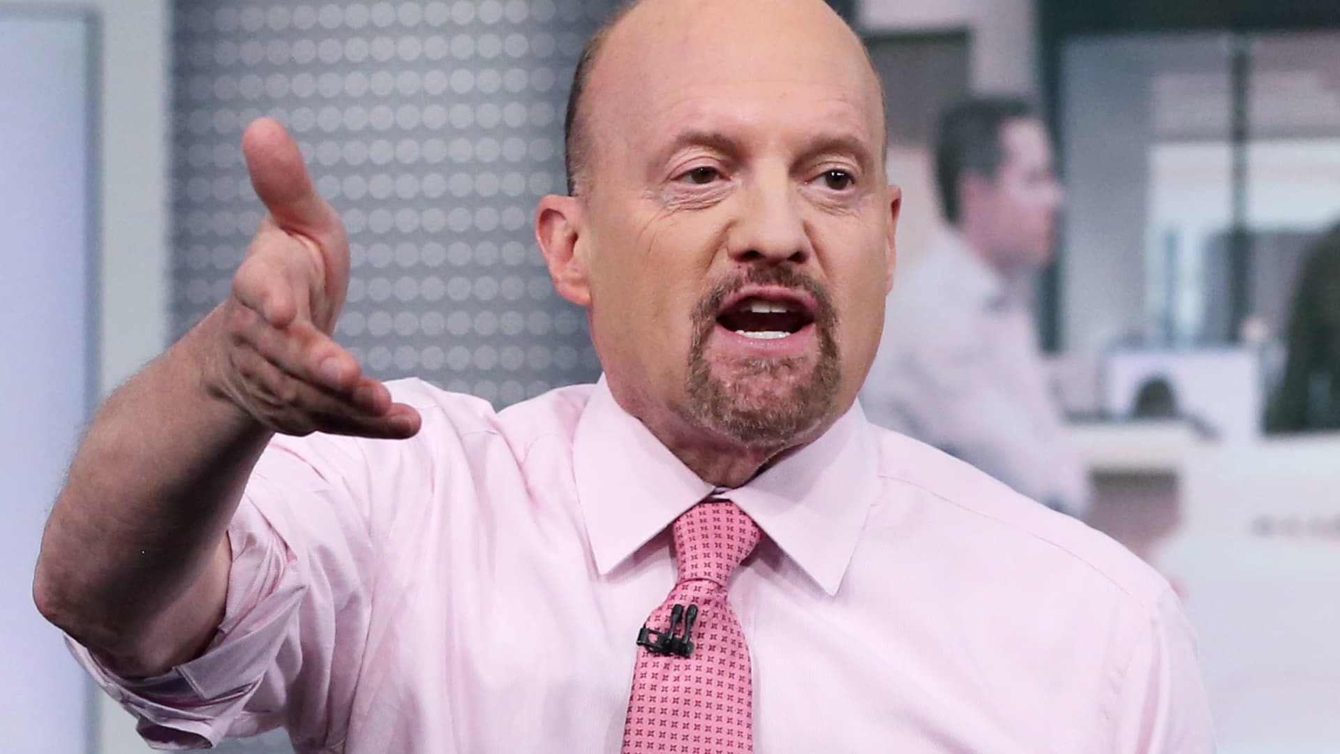 AI buildout spend is justified even if there are 'casualties,' Jim Cramer says