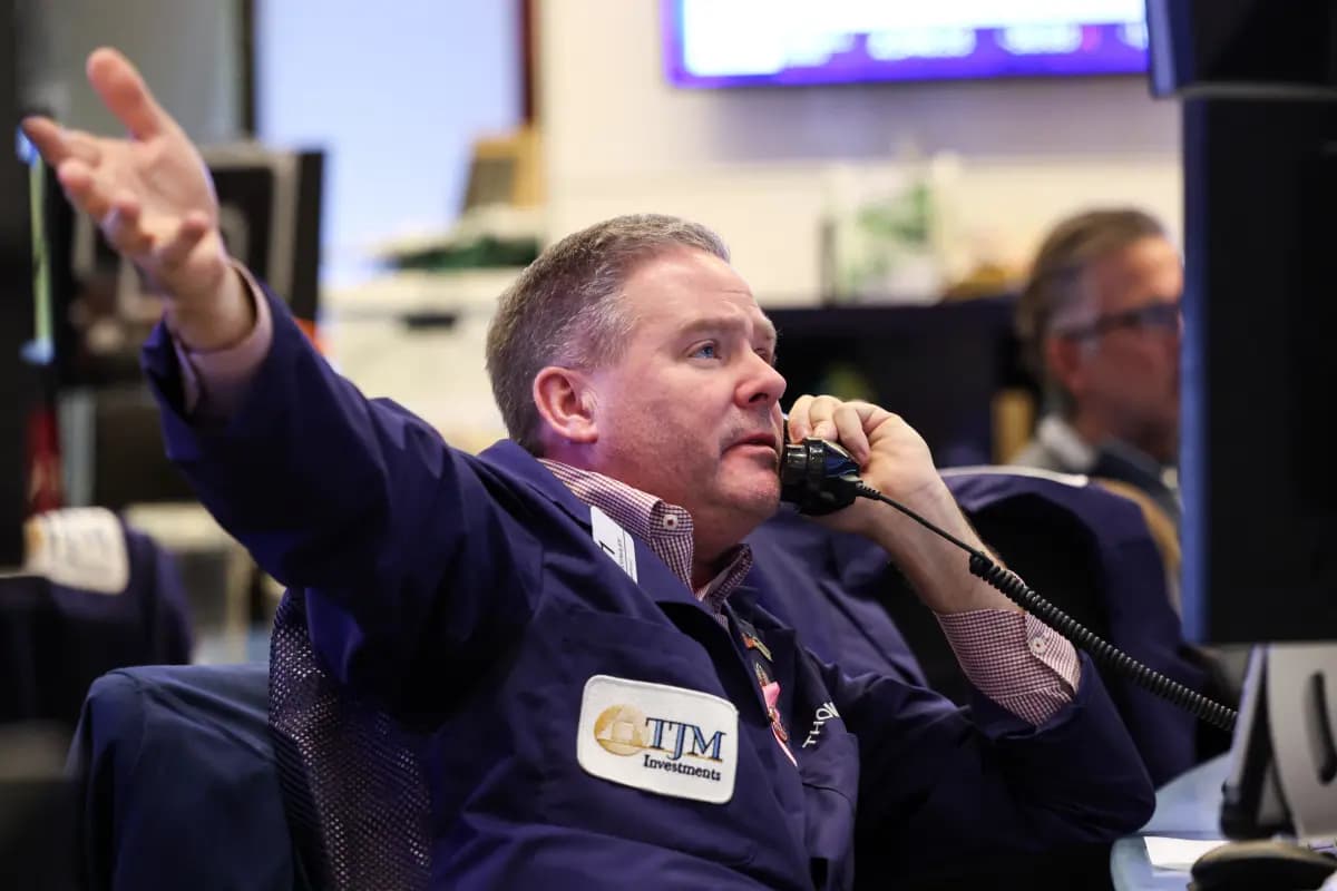 Dow falls 100 points while Nasdaq rebounds from weeks long tech rout