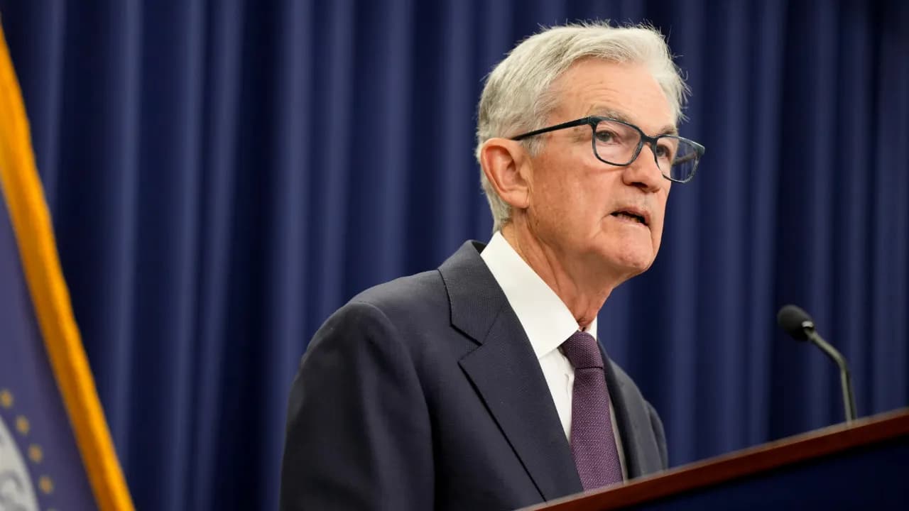 Fed minutes show policymakers remain concerned about inflation as they weigh rate cuts
