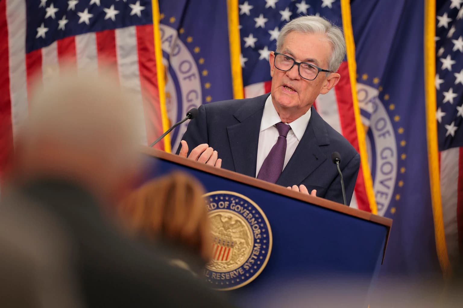 Federal Reserve Cuts 25 Bps, Ends QT, And Stocks Fell