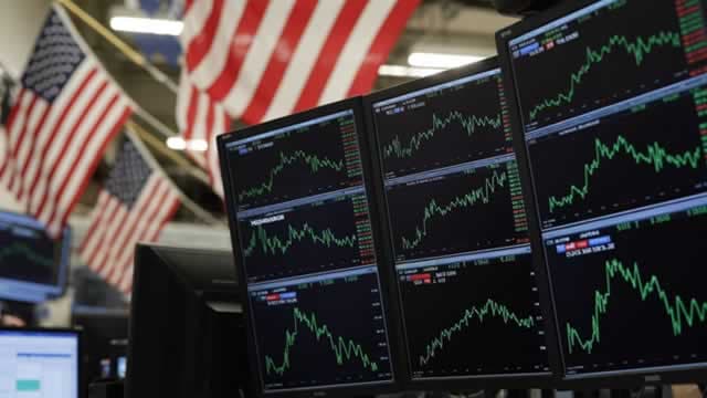 Federal Reserve Turns Focus to Inflation as Job Market Stabilizes