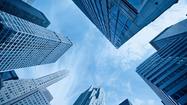 Is the diversified portfolio dead? The AI boom has turned an age-old investing rule on its head.