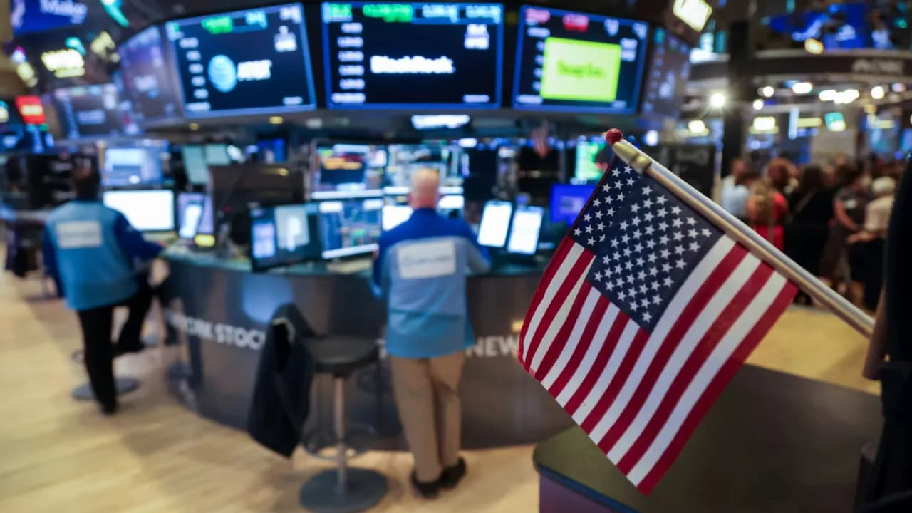 Stocks fall as US-China trade war reignites after Trump threatens tariff hike